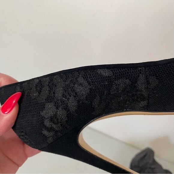 MAXMARA Black Pointed toe Lace Overlay Stiletto Pumps - Picture 6 of 9